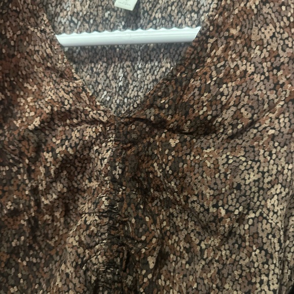 H&M Earthy Patterned Top - Picture 4 of 4